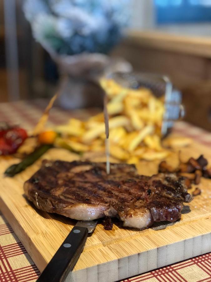 Montana Chalet Hotel & Spa Le Sauze Dış mekan fotoğraf