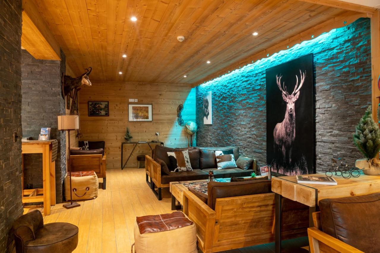 Montana Chalet Hotel & Spa Le Sauze Dış mekan fotoğraf