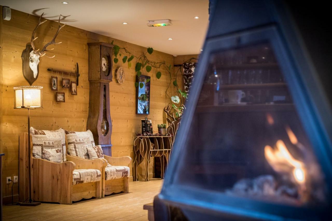 Montana Chalet Hotel & Spa Le Sauze Dış mekan fotoğraf