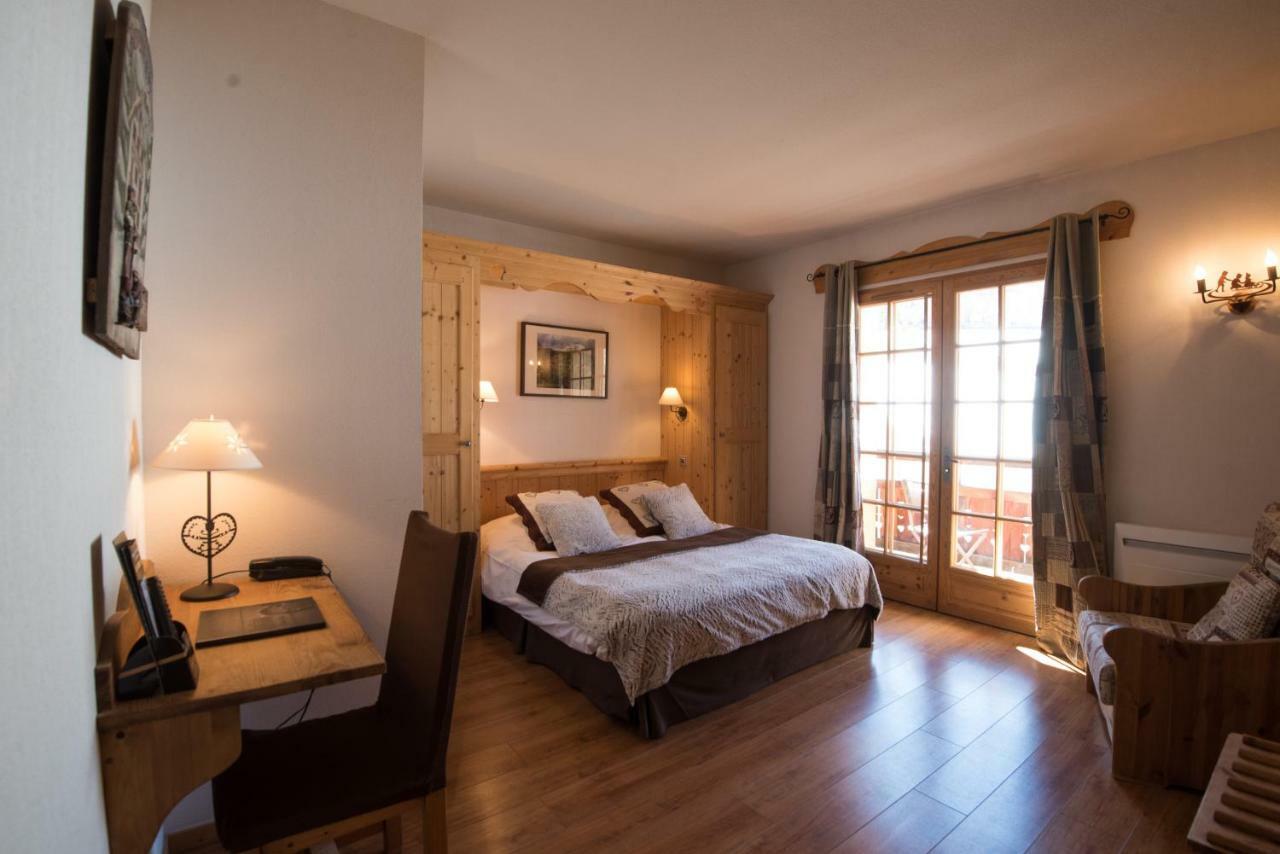 Montana Chalet Hotel & Spa Le Sauze Dış mekan fotoğraf